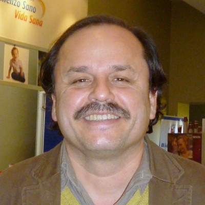 Dr. Tito Pizarro Quevedo